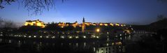 Die Burg zu Burghausen bei Nacht