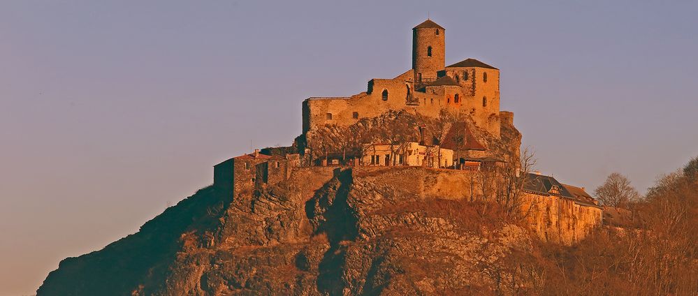 Die Burgruine in Usti nad Labem bei stimmungsvollem Licht...