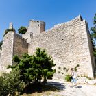 Die Burgruine von Oppède-le-Vieux