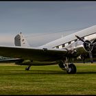 Die C-47A N47E  -  " Miss Virginia "  ...