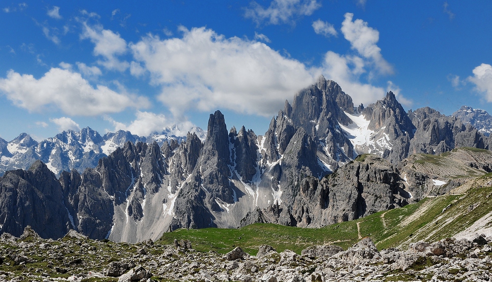 Die Cadini di Misurina (hier im Sommer aufgenommen) bilden...