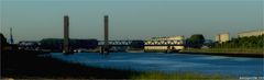 Die Calandbrücke bei Rozenburg. / Rotterdam