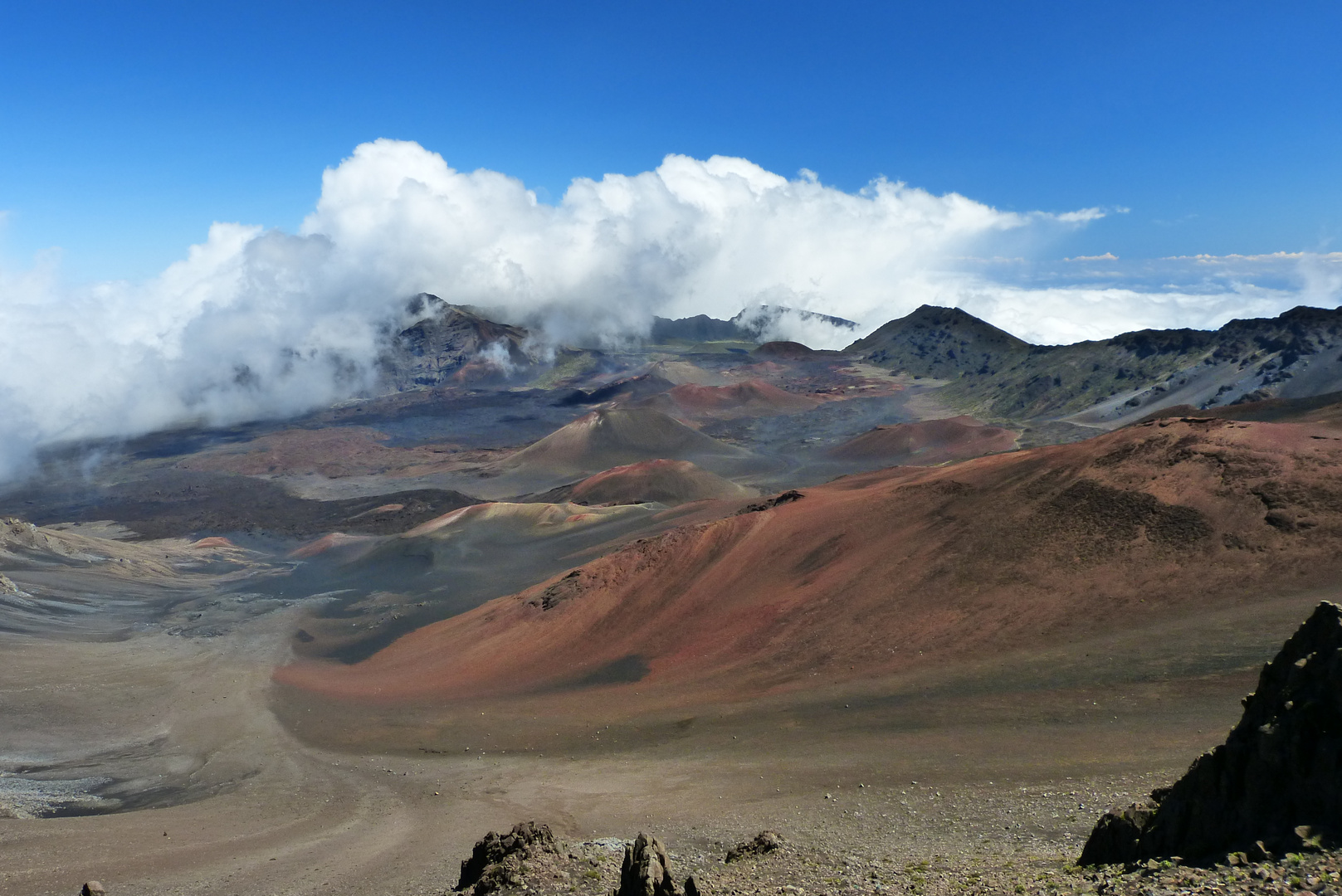 Die Caldera des Haleakalá, geformt aus Regen und Wind,Maui.