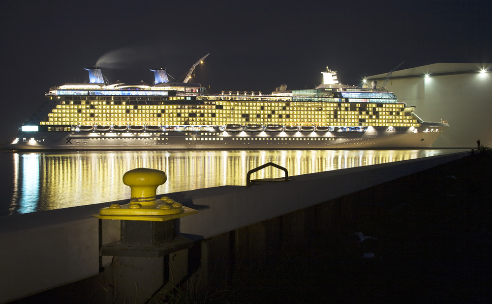 Die Celebrity Solstice am Mittwoch Abend.