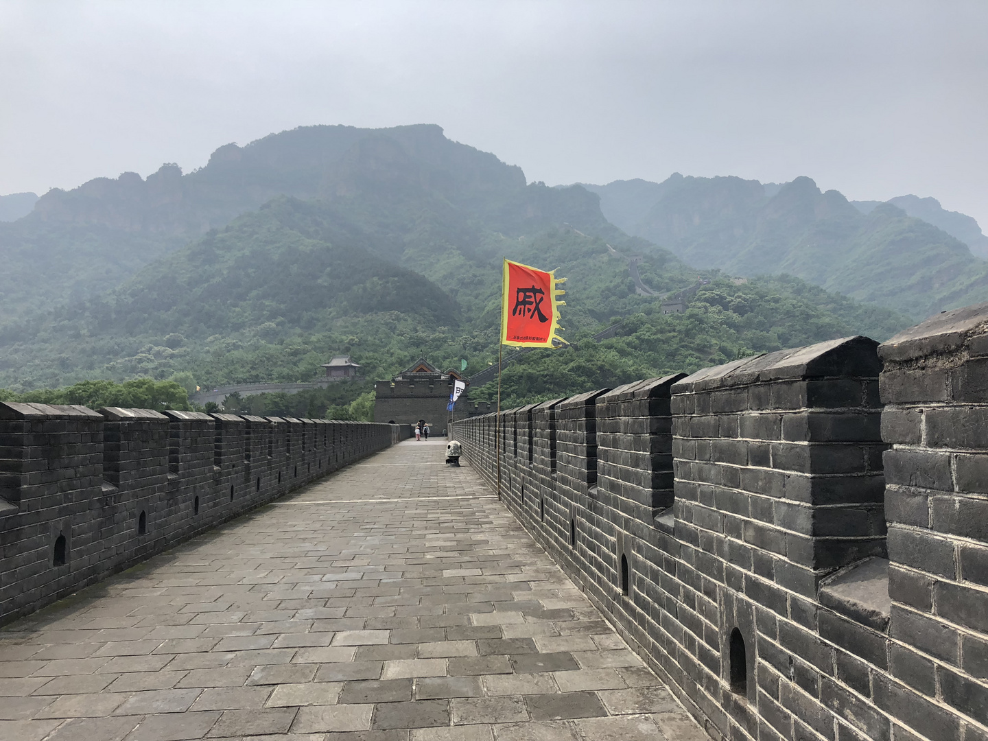 Die Chinesische Mauer in Smog in Tianjin China 