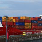 Die CONTAINERSHIPS ARCTIC läuft in Schleuse Kiel-Holtenau ein