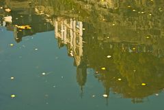 Die "Corniche" in Luxemburg-Stadt im Spiegel der Alzette