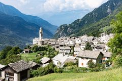 Die Dächer von Soglio