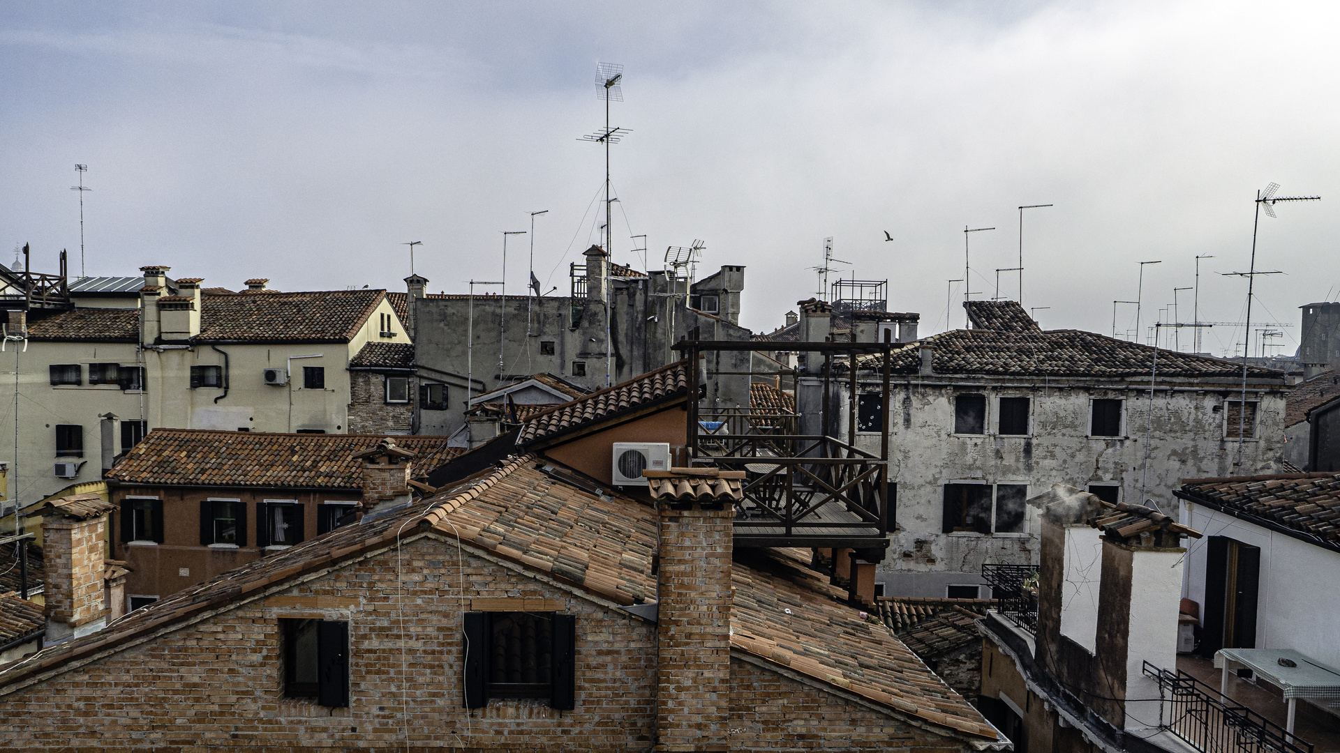 Die Dächer von Venedig.