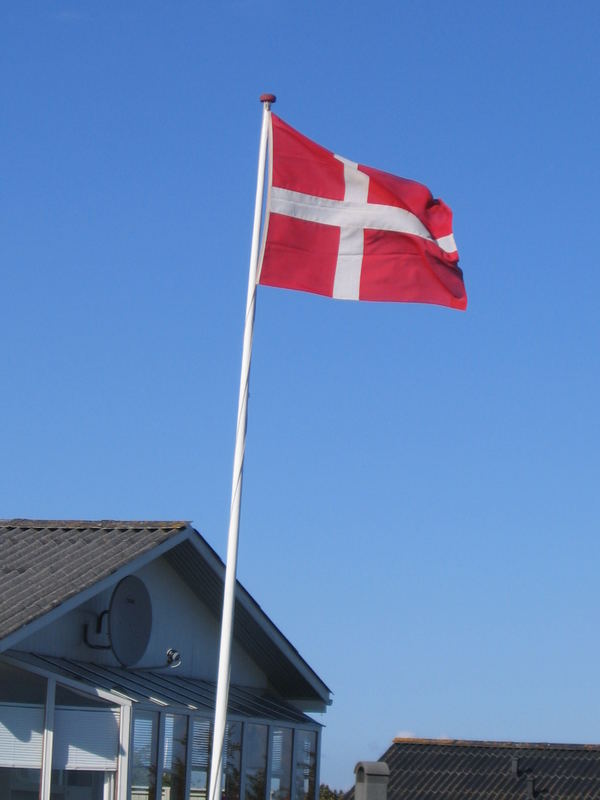 Die Dänische Flagge Foto & Bild europe, scandinavia, denmark Bilder auf Die Dänische Flagge Foto & Bild europe, scandinavia, denmark Bilder auf