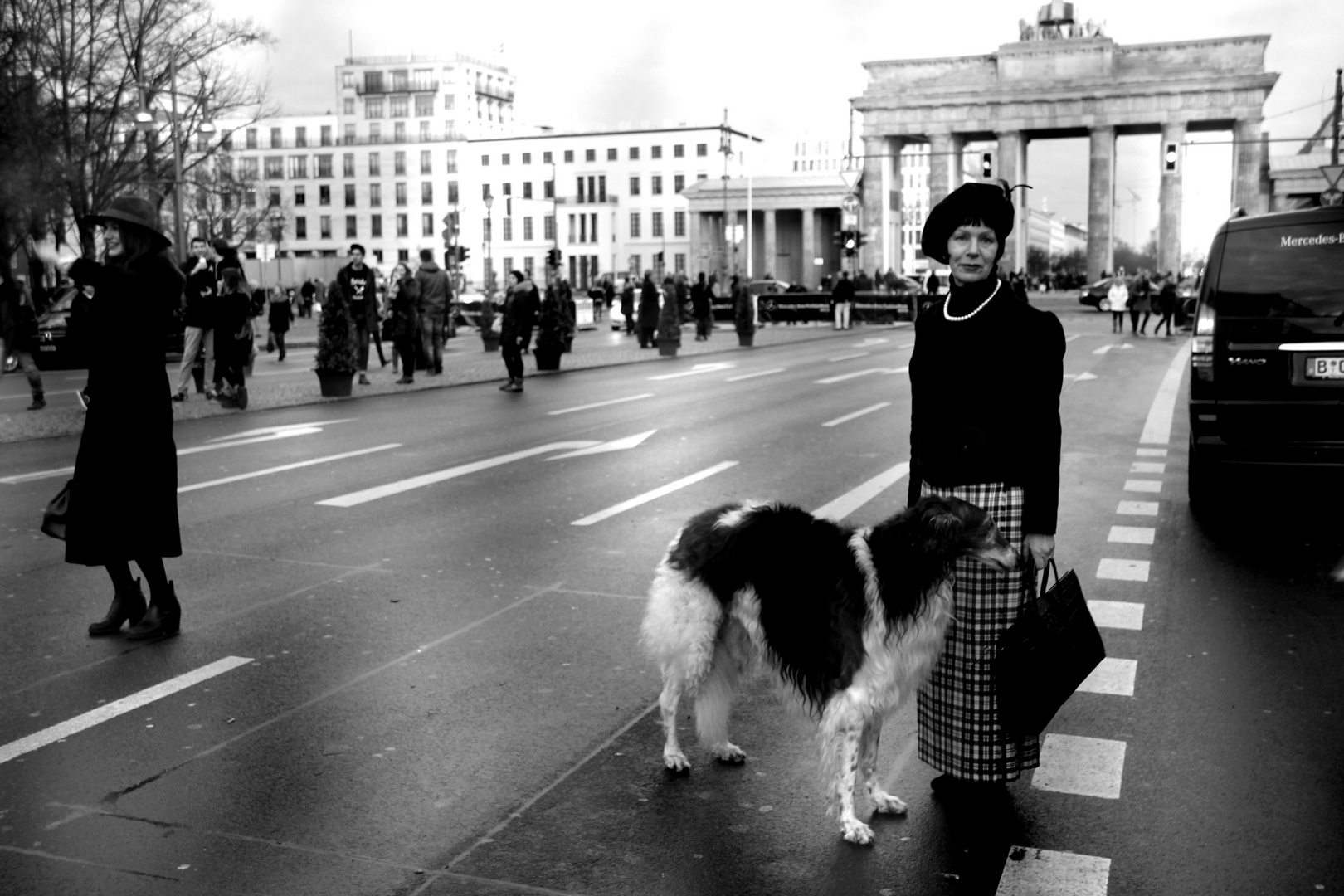 Die Dame mit dem Hund