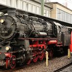 Die Dampflok  58 311 (Bj.1917)  bei einem Zwichenstop gestern in Kaiserslautern.