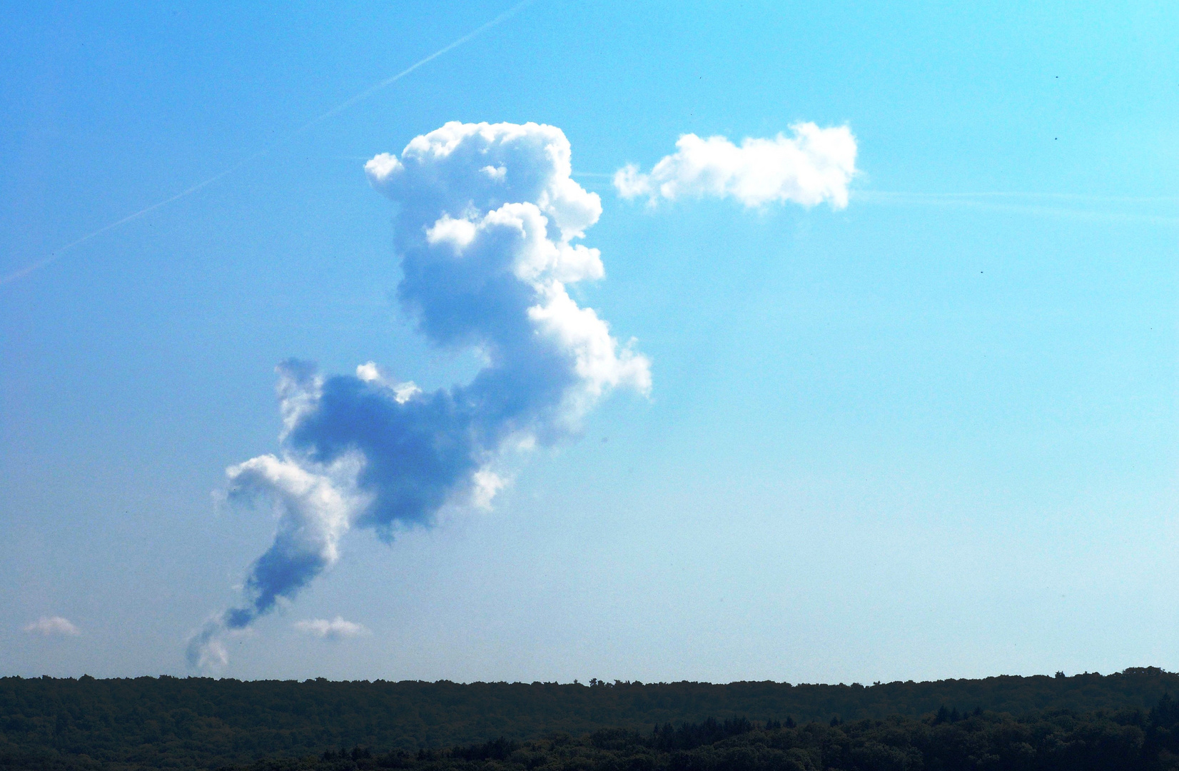 Die Dampfwolke des GKN Neckarwestheim