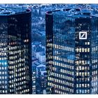 Die deutsche Bank macht blau