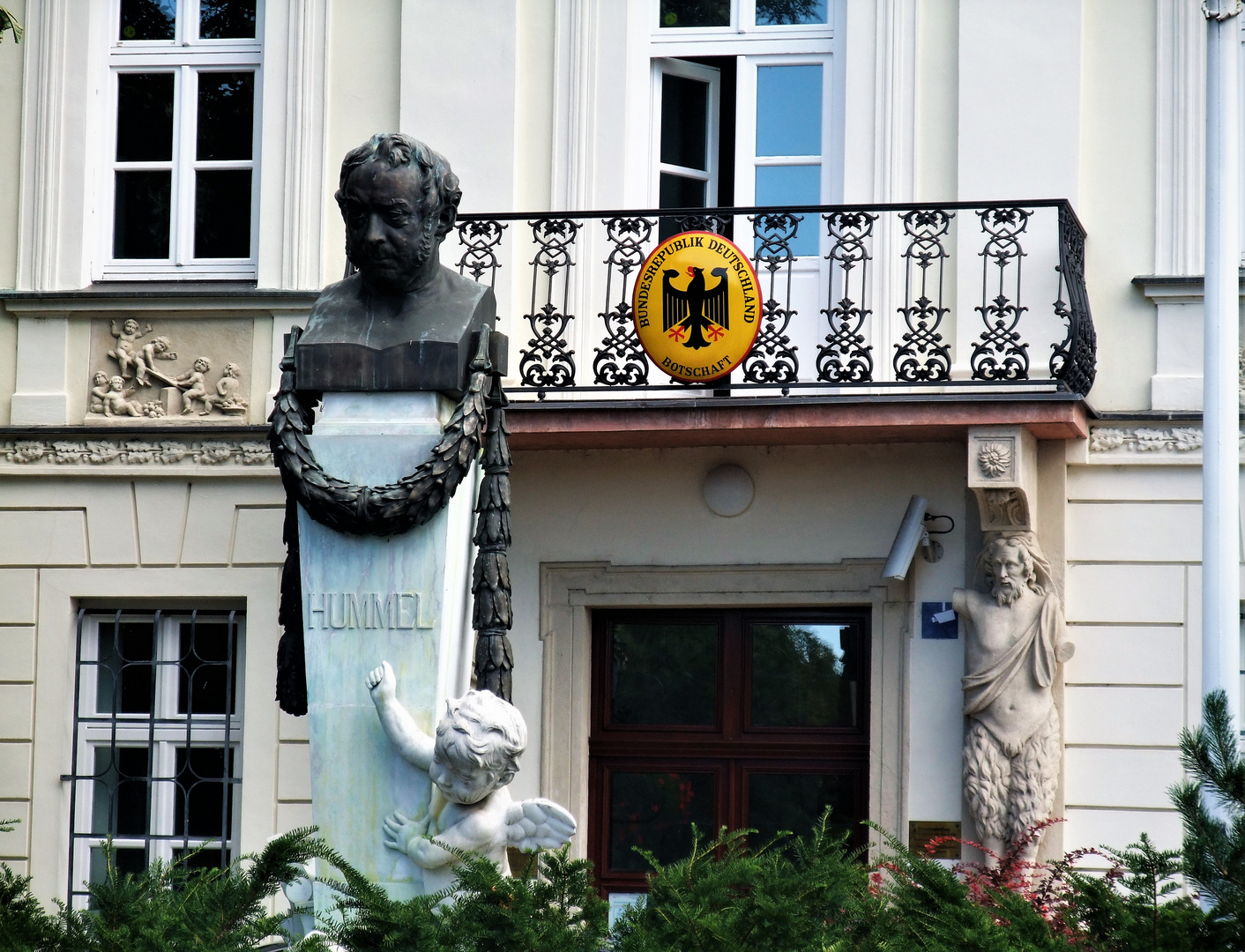 .. die Deutsche Botschaft in .. Foto & Bild city, world, spezial