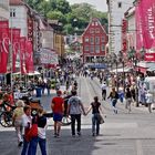 Die Domstrasse von Würzburg in Richtung alte Mainbrücke