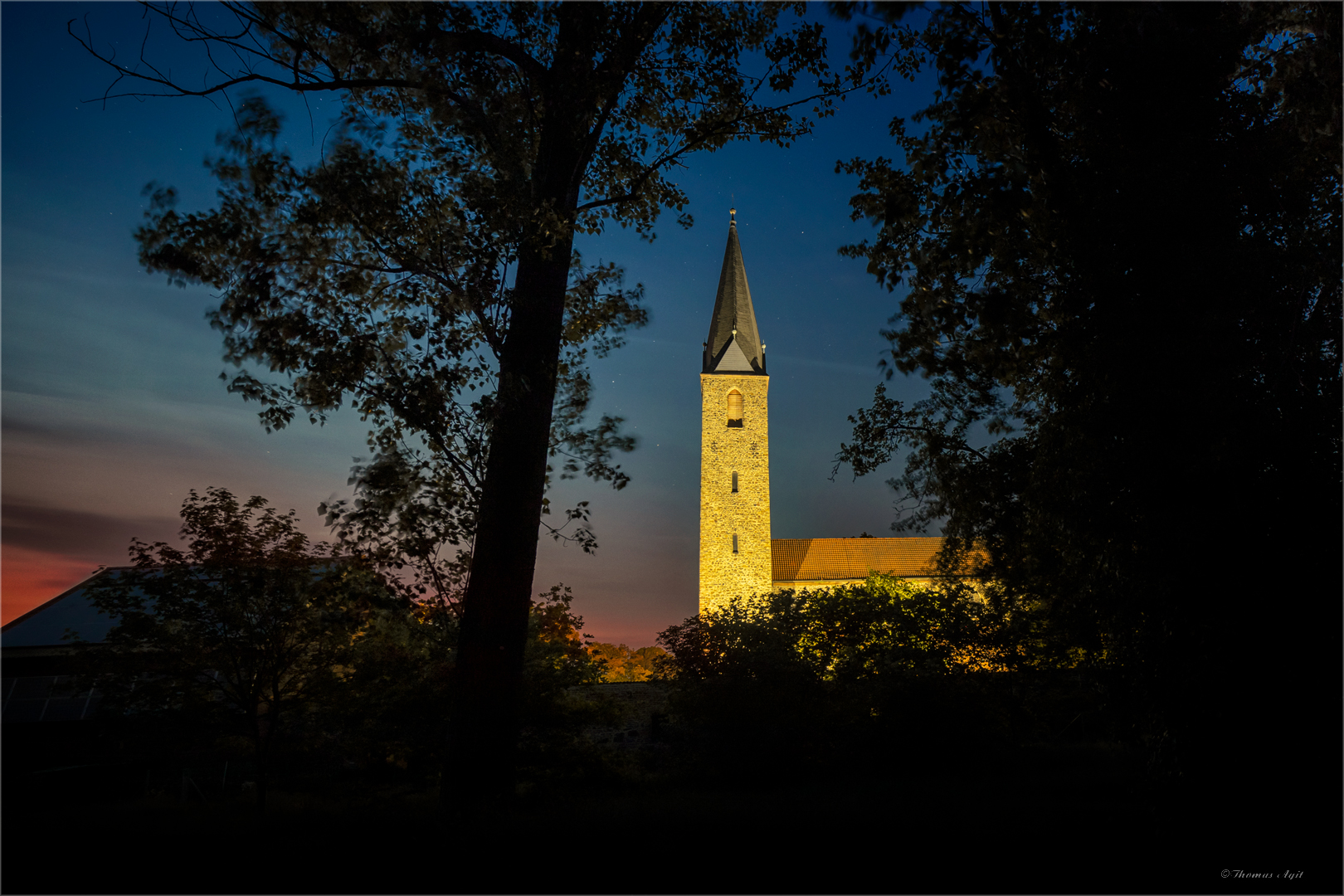 Die Doppelturmkirche...