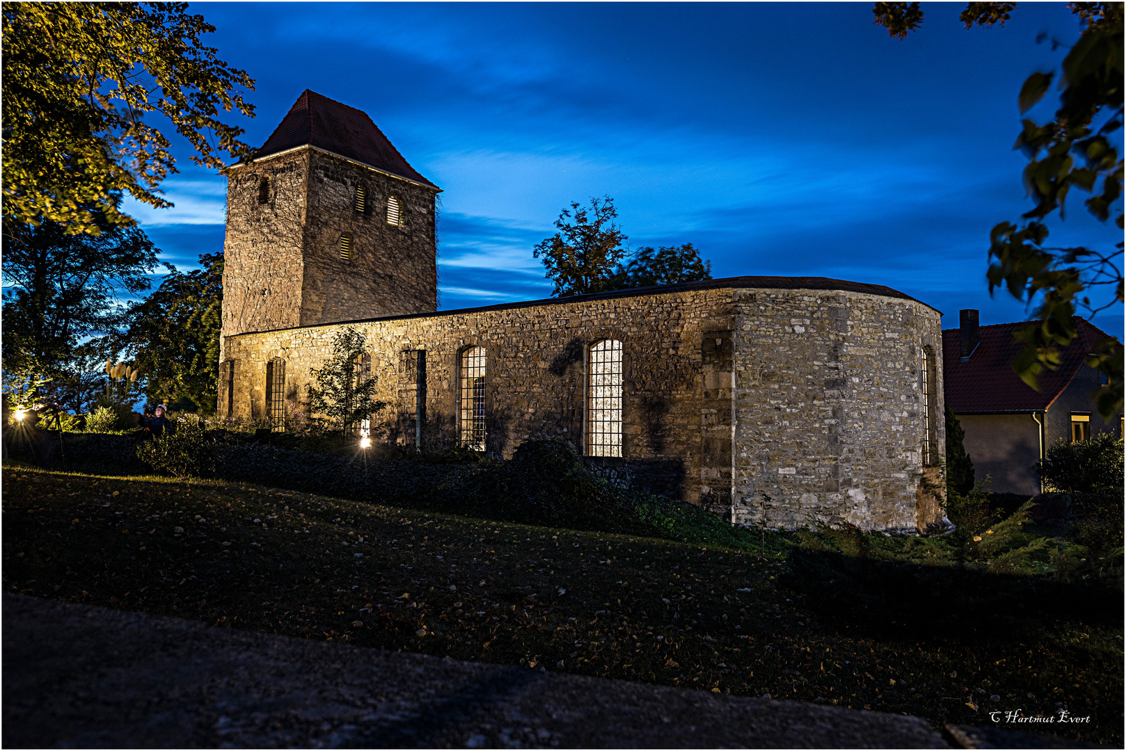 Die Dorfkirche Wedderstedt.....