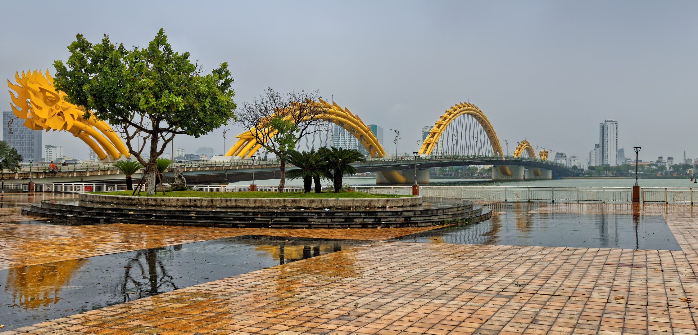 Die Drachenbrücke...