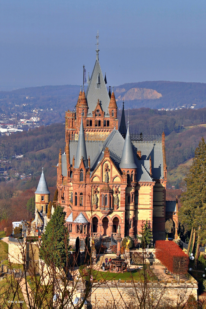 Die Drachenburg.