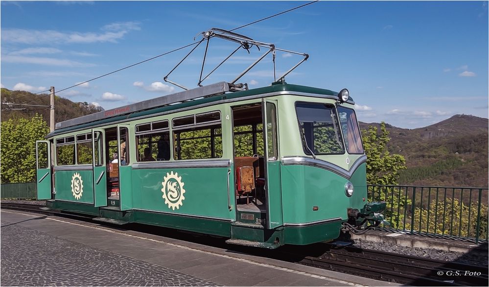 Die Drachenfelsbahn.......