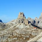 Die Dreizinnenhütte zwischen wilden Dolomitenzacken