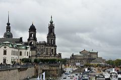 Die Dresdner Altstadt mit Residenzschloss und Semperoper