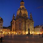 Die Dresdner Frauenkirche in der Nacht