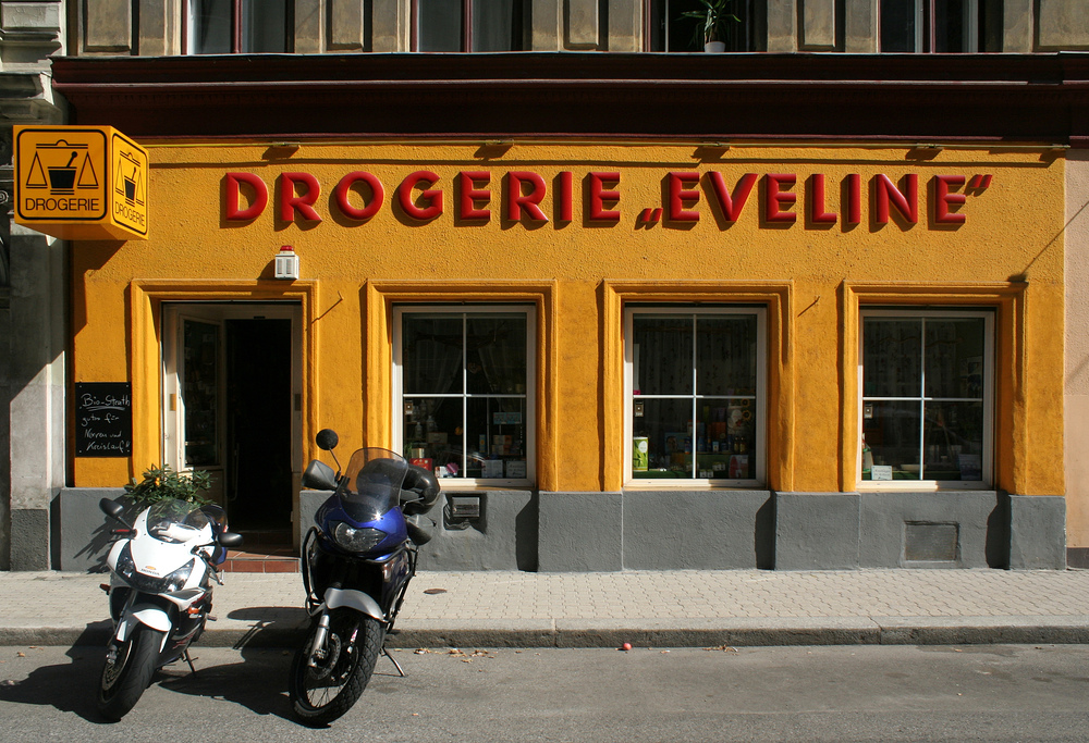 Die Drogerie "Eveline"