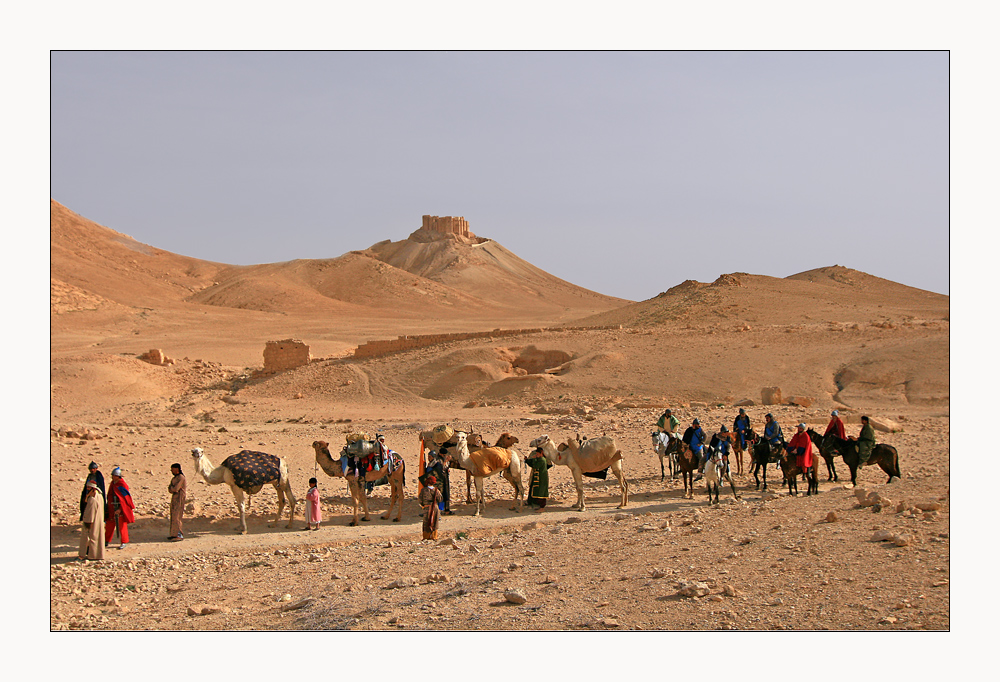 Die Drusenburg von Palmyra mit Filmkarawane