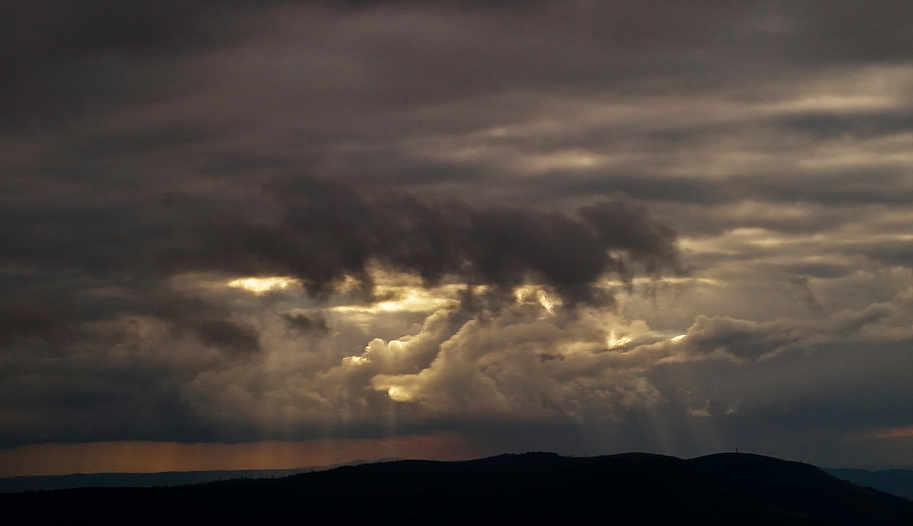 Die dunkle Wolke II