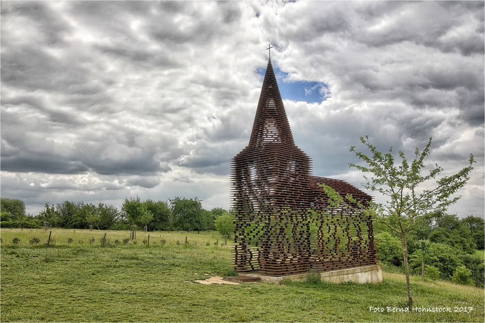 Die durchsichtige " Kirche "