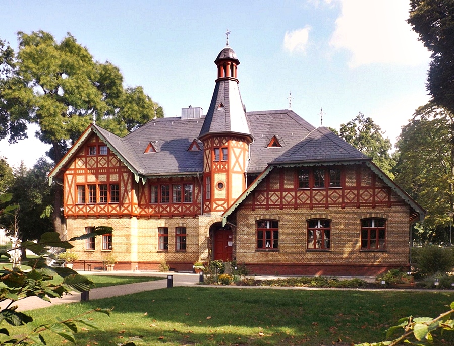 Die ehemalige Neue Schule in Bornstedt
