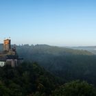 die Ehrenburg im Morgennebel ....