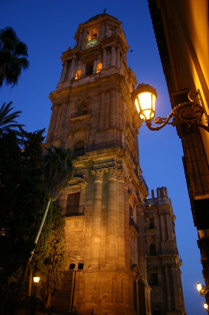 Die "einarmige" Kathedrale in Malaga/Spanien