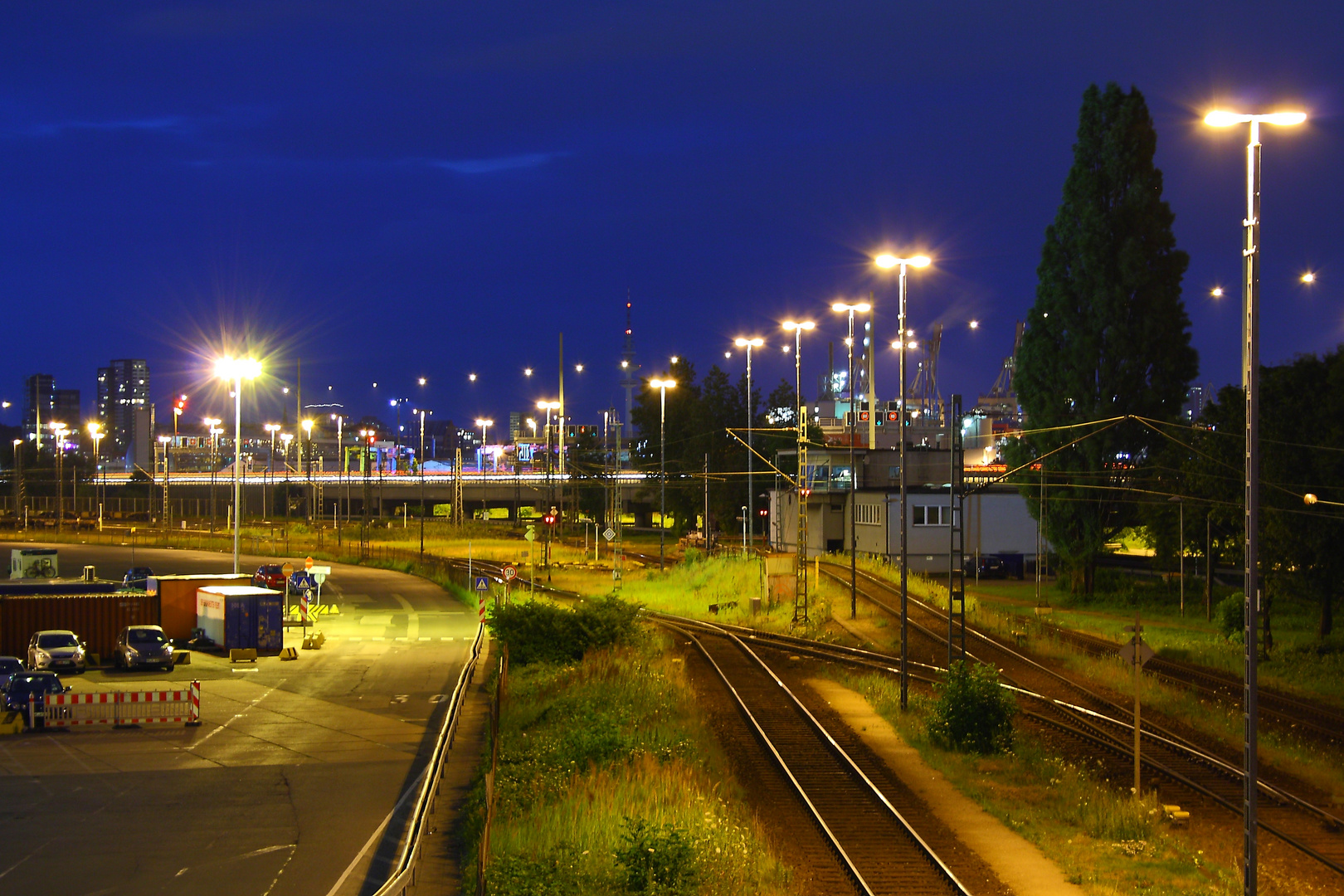 Die Einfahrt zum Containerterminal "Burchardkai"