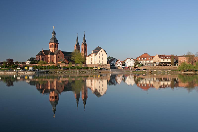 Die Einhard-Basilika in Seligenstadt