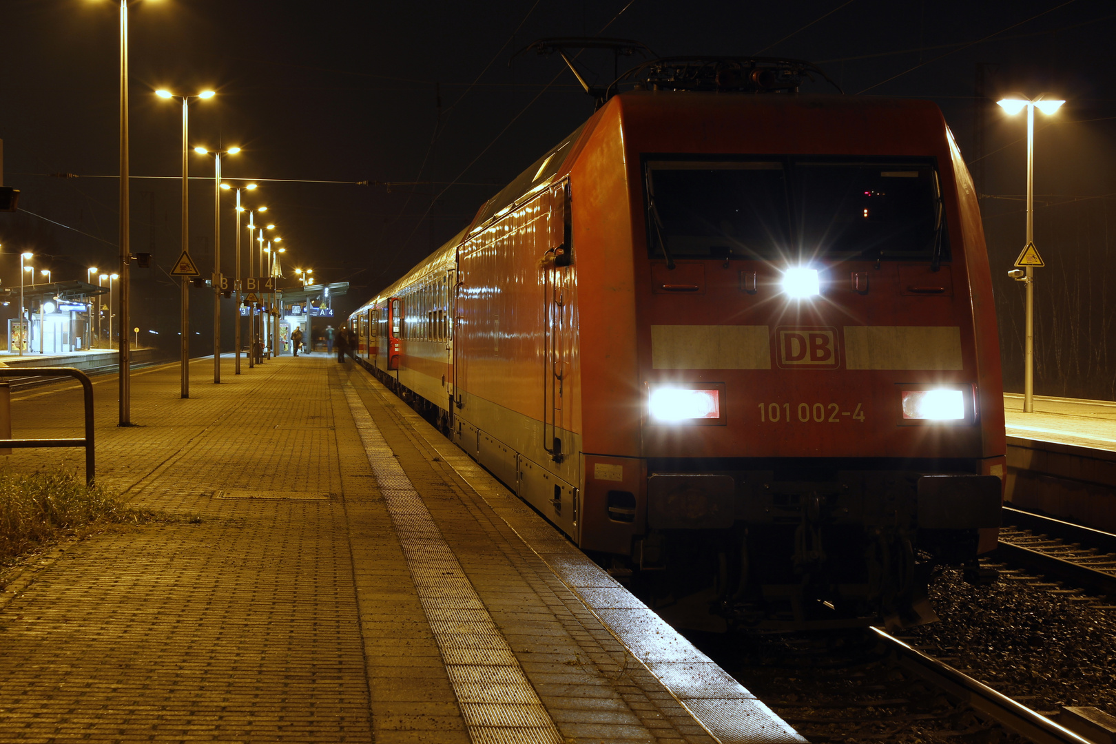 Die einst Einzigste Orientrote 101 , heute Verkehrsrot wie jede Andere