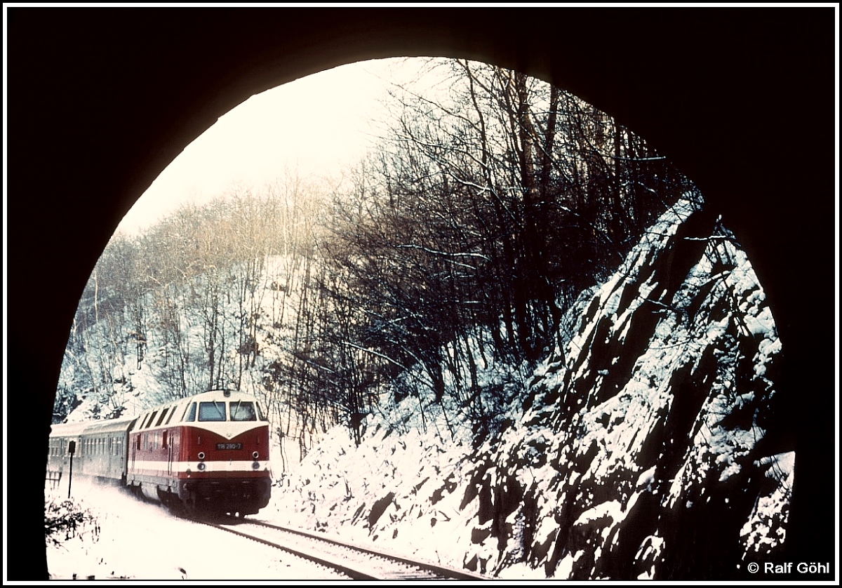 Die Eisenbahn im Winter mit ihren fotografischen Reizen