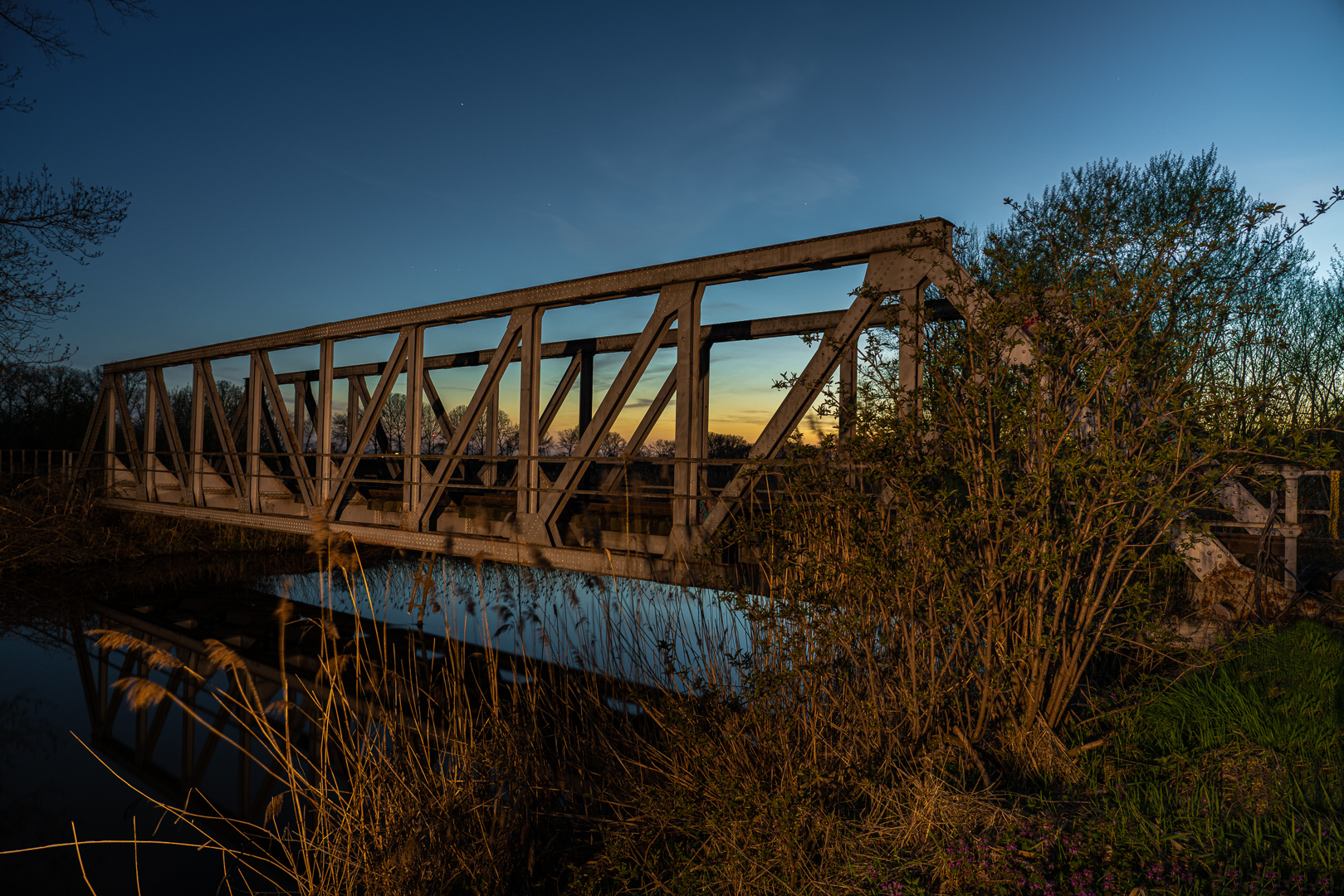 Die Eisenbahnbrücke (2)