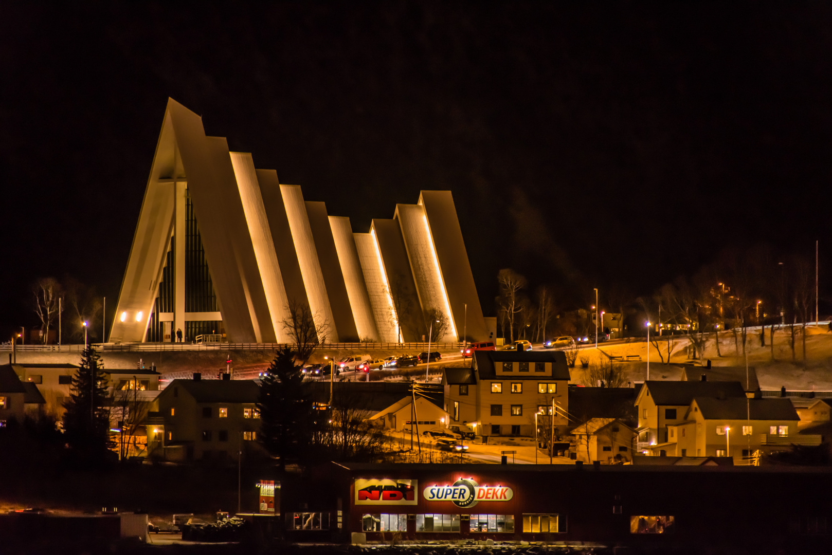 Die Eismeerkathedrale in Tromsö 2