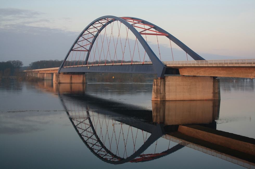 Die Elbbrücke