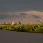 Die Elbe auf dem Weg durch das Alte Land