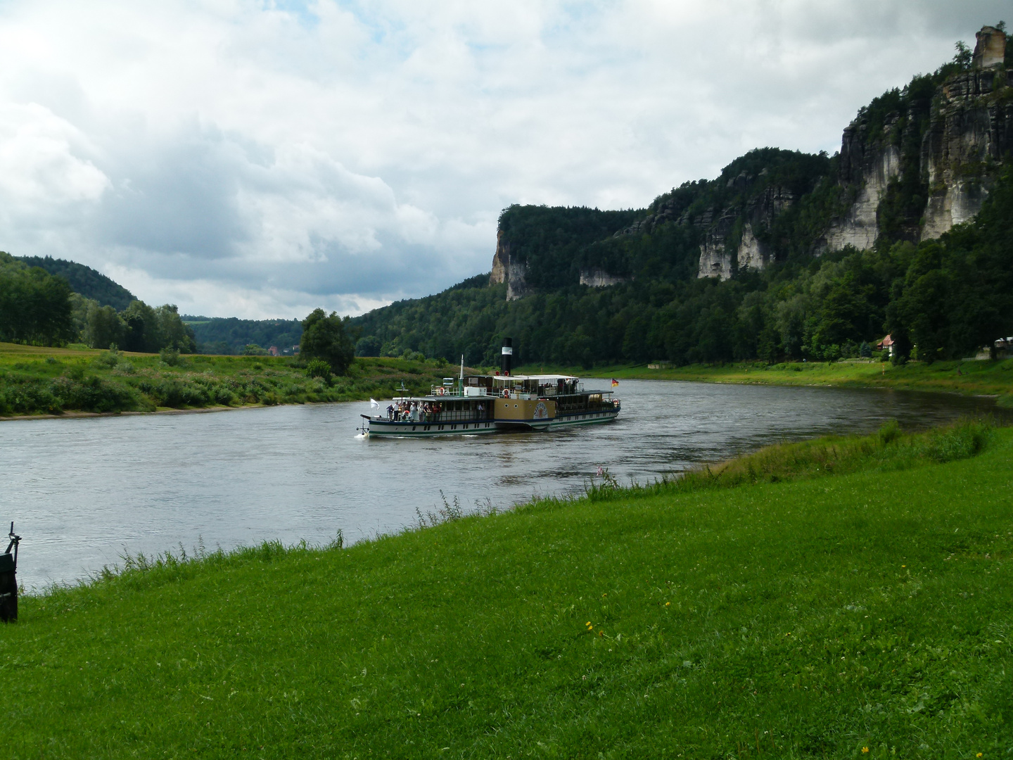 Die Elbe im Elbsandsteingebirge