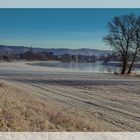 Die Elbe im Morgenfrost