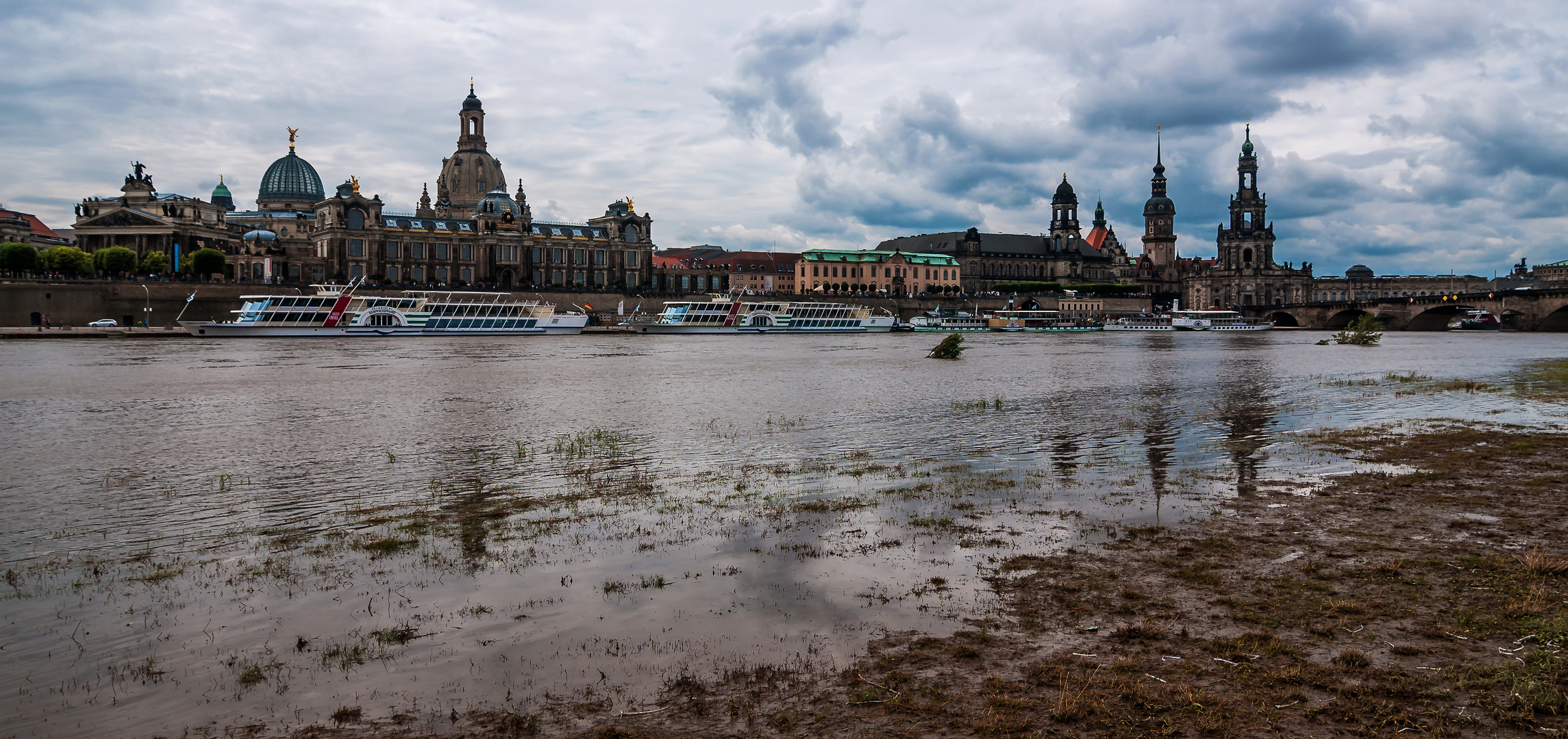 *** die elbe kann.......... ***