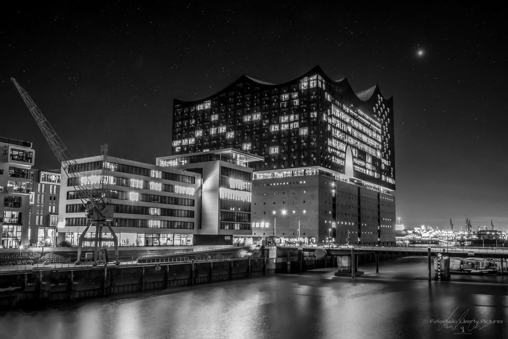 ~ Die Elbphilharmonie ~