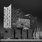 Die Elbphilharmonie in SW