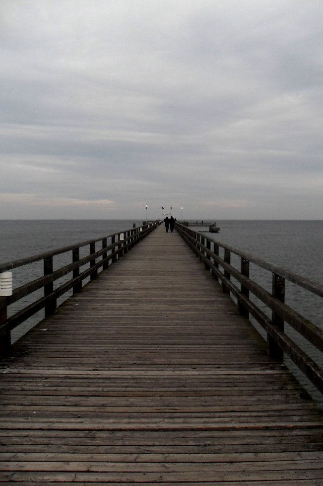 Die endlose Brücke