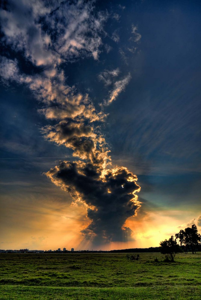 Die Erhabene Schonheit Der Natur Foto Bild Himmel Wolken Himmel Universum Bilder Auf Fotocommunity